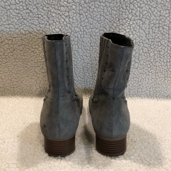 Gray Ankle Boots studs 1.5” Heel Faux Suede Size 9.5 - Picture 3 of 8